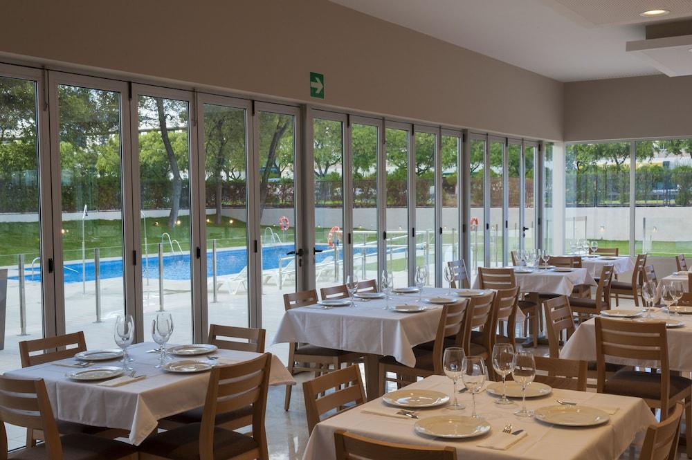 M.A. Hotel Sevilla Congresos Екстер'єр фото