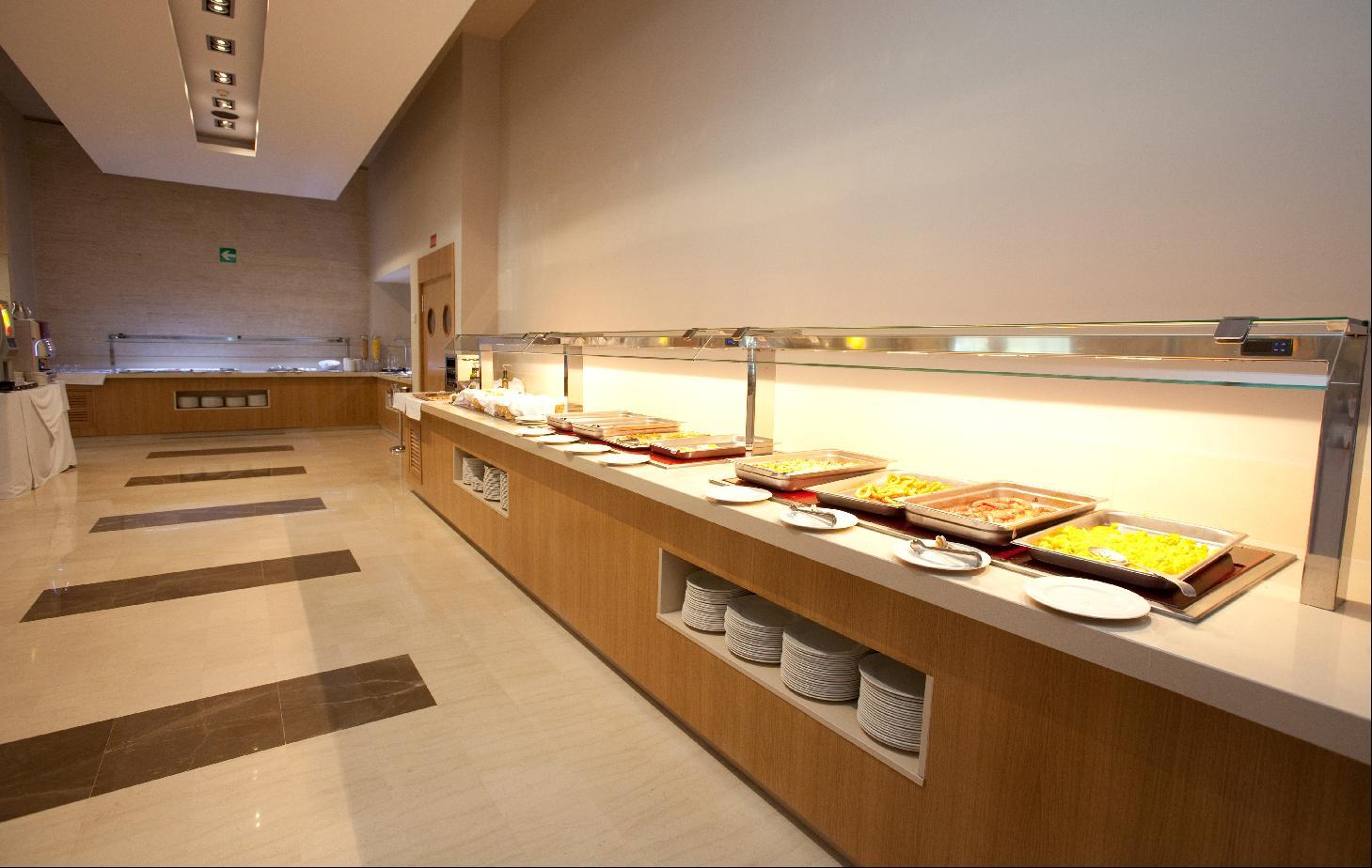 M.A. Hotel Sevilla Congresos Екстер'єр фото