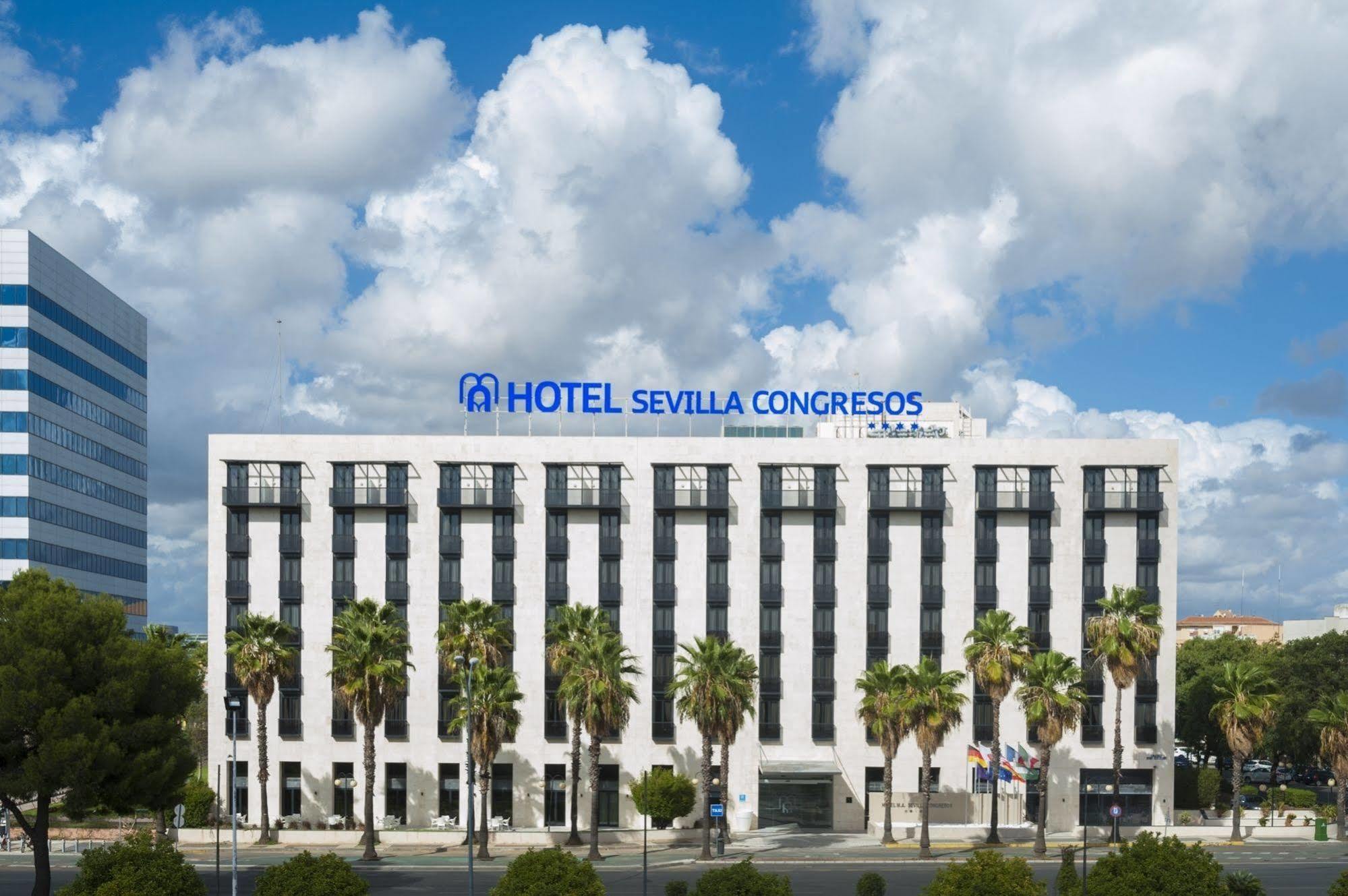 M.A. Hotel Sevilla Congresos Екстер'єр фото